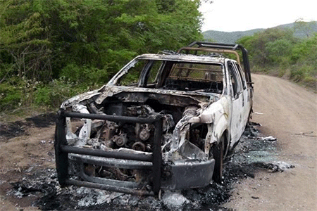 atacan a un convoy protegido por policías en México Una emboscada a un convoy protegido por policías en México